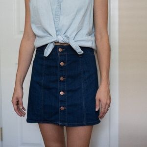 Jean mini skirt